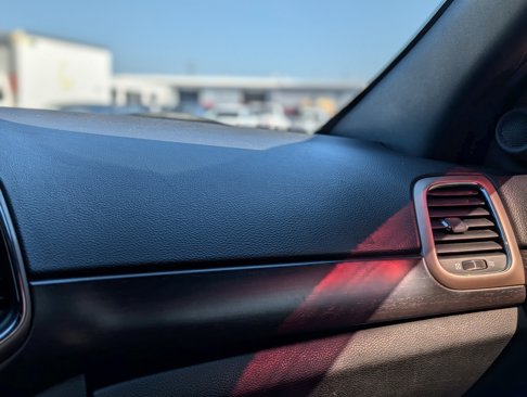 Used 2015 Jeep Grand Cherokee Altitude image 15