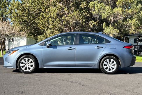 Used 2022 Toyota Corolla LE image 7