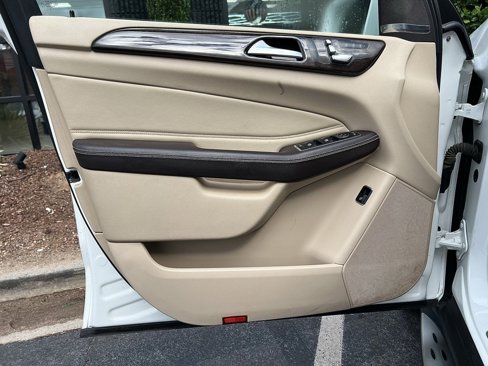 Used 2017 Mercedes-Benz GLE 350 4MATIC image 25