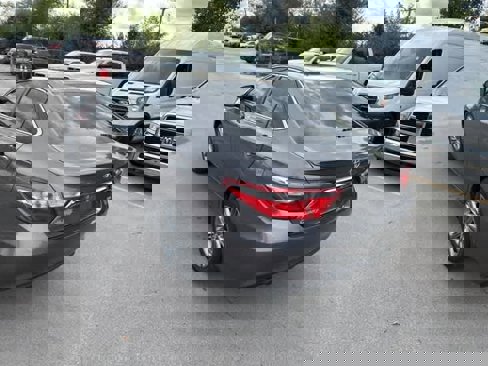 Used 2017 Toyota Camry SE image 17