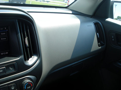 Used 2020 Chevrolet Colorado W/T w/ WT Convenience Package image 38