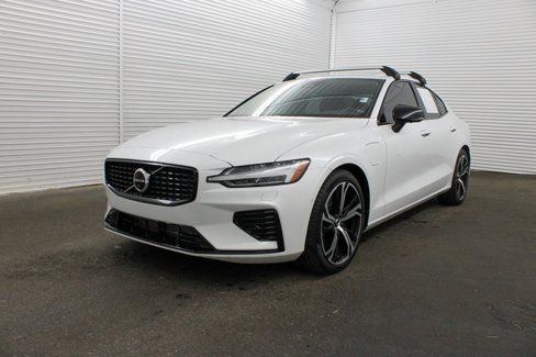 Certified 2023 Volvo S60 T8 Plus w/ Climate Package image 4