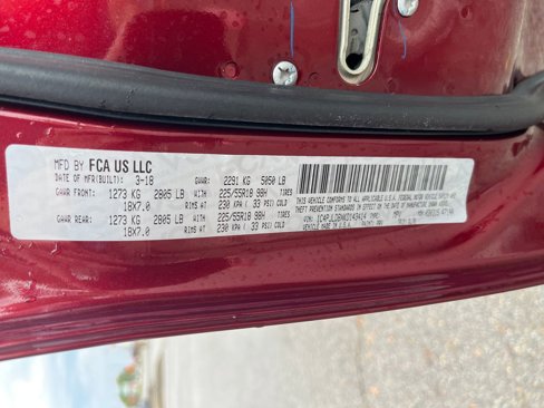 Used 2019 Jeep Cherokee Limited image 29