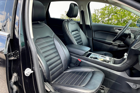 Certified 2022 Ford Edge SEL w/ Convenience Package image 7