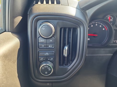 Certified 2020 Chevrolet Silverado 1500 Custom w/ Custom Value Package image 20