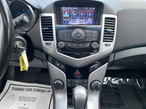 Used 2014 Chevrolet Cruze LT w/ All-Star Edition image 18