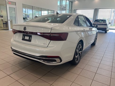 New 2025 Volkswagen Jetta SEL image 7