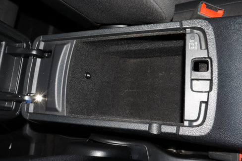 Used 2019 Jeep Grand Cherokee Laredo image 25