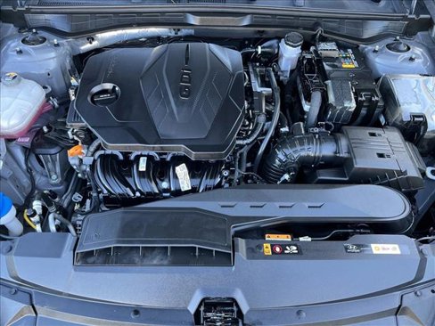 Used 2023 Hyundai Sonata SE image 16