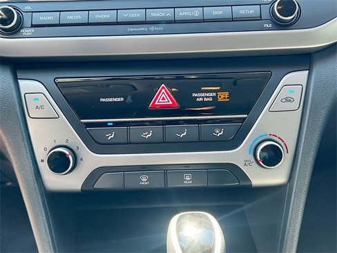 Used 2018 Hyundai Elantra SEL image 13