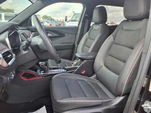 Used 2022 Chevrolet TrailBlazer RS image 11