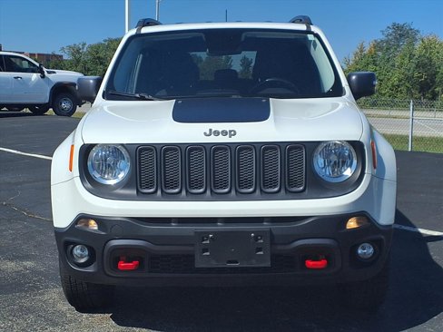 Used 2016 Jeep Renegade Trailhawk image 6