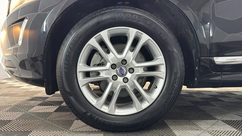 Used 2016 Volvo XC60 T5 image 18