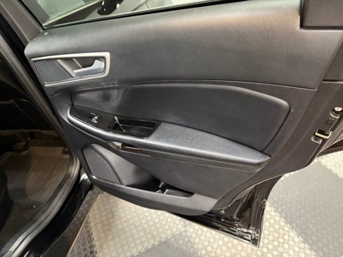 Used 2018 Ford Edge SEL w/ Equipment Group 201A image 46
