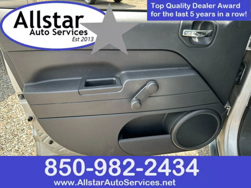 Used 2010 Jeep Compass Sport image 14