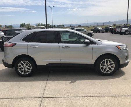 Used 2021 Ford Edge SEL w/ Convenience Package image 5