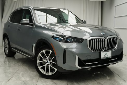 Used 2024 BMW X5 xDrive40i w/ Premium Package image 1