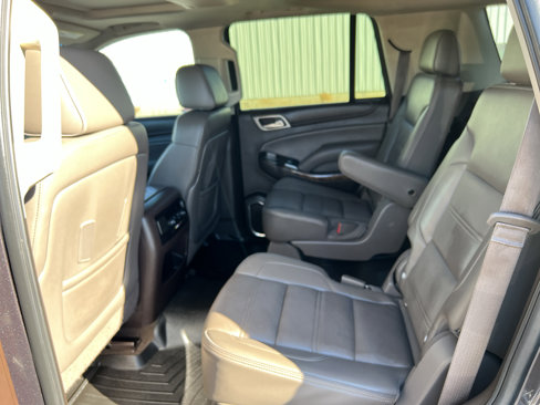 Used 2015 GMC Yukon Denali w/ Premium Package image 19