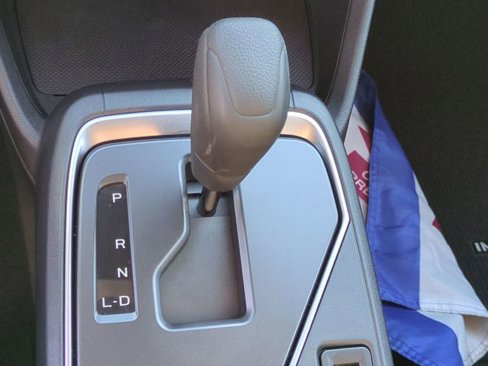 Certified 2025 Subaru Impreza 2.0i image 27