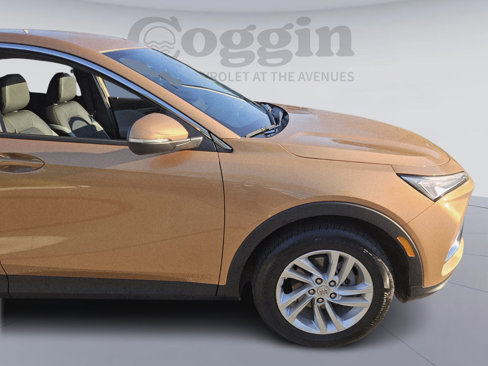 Used 2024 Buick Envista Preferred w/ Convenience I Package image 8
