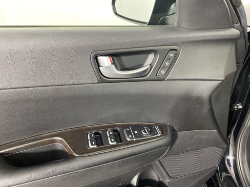 Used 2016 Kia Optima EX w/ Premium Package image 17