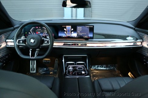 Used 2023 BMW 760i xDrive w/ Executive Package image 22