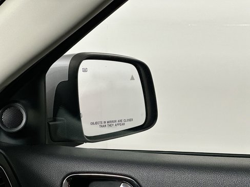 Used 2018 Dodge Durango GT image 24