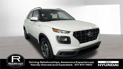 New 2025 Hyundai Venue SEL image 2