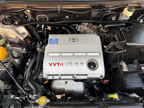 Used 2004 Toyota Highlander Limited image 23