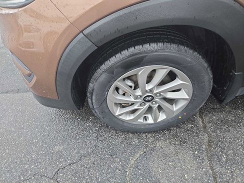 Used 2016 Hyundai Tucson SE image 19