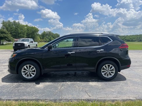 Used 2018 Nissan Rogue SV image 10
