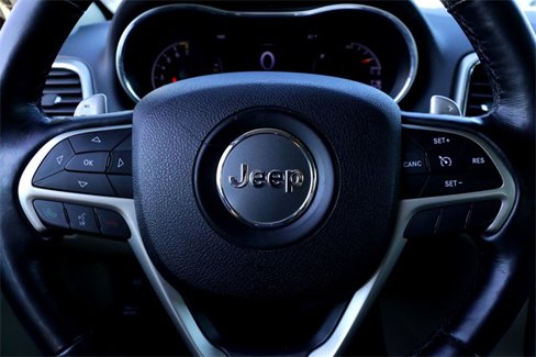 Used 2017 Jeep Grand Cherokee Limited w/ Luxury Group II image 13