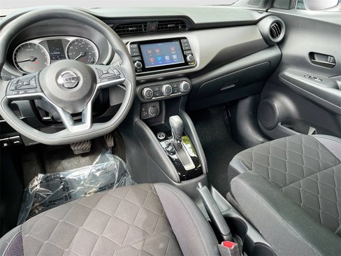 Certified 2019 Nissan Kicks S image 19