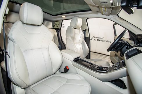 Used 2017 Land Rover Range Rover Evoque Autobiography image 16