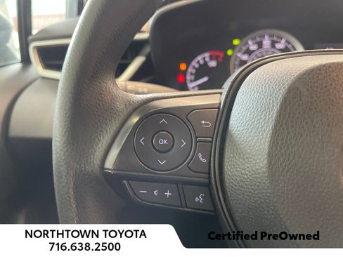 Used 2022 Toyota Corolla LE image 15