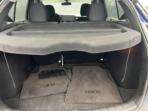 Used 2020 Nissan Kicks SR image 43