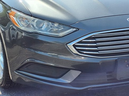 Used 2018 Ford Fusion S image 24