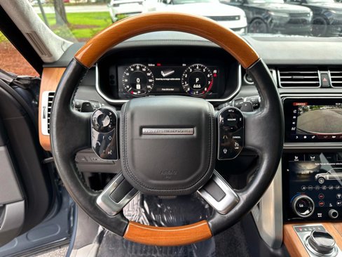Used 2020 Land Rover Range Rover HSE image 25