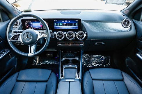Used 2025 Mercedes-Benz GLA 250 image 10