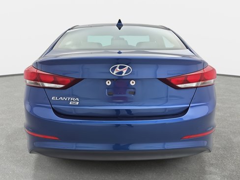 Used 2018 Hyundai Elantra SE w/ SE Connectivity Package 04 image 6