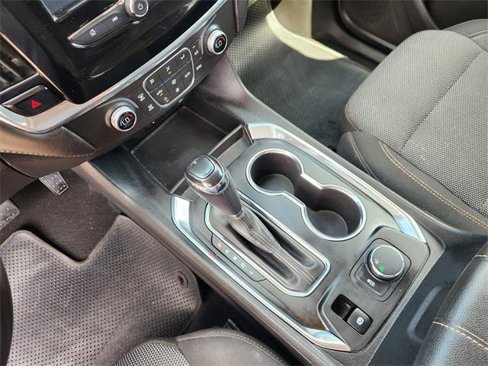 Used 2018 Chevrolet Traverse LT image 19