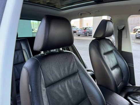 Used 2013 Volkswagen Tiguan S image 25