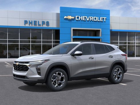 New 2025 Chevrolet Trax LT w/ Sunroof Package image 3