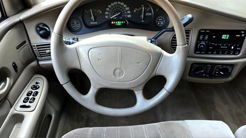 Used 2002 Buick Century Custom w/ Custom Premium Pkg image 29