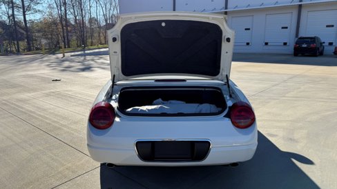 Used 2002 Ford Thunderbird image 15