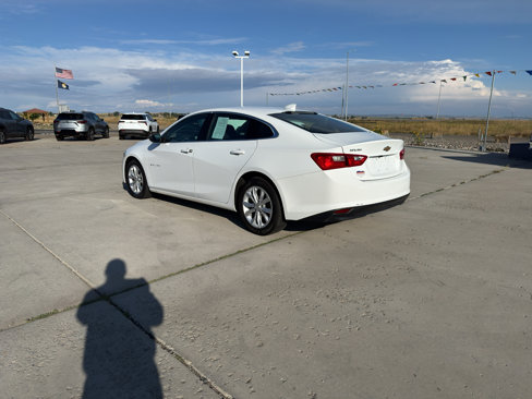 Used 2023 Chevrolet Malibu LT image 3