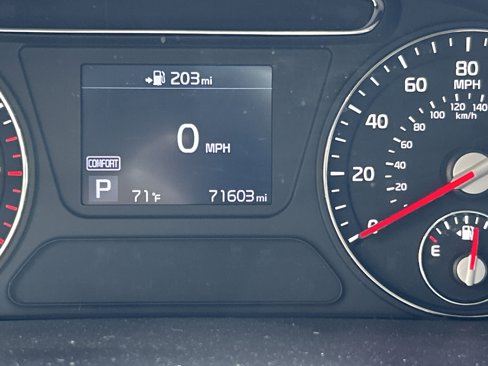 Used 2020 Kia Sorento S image 16