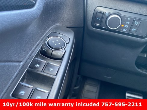 Used 2023 Ford Escape ST-Line image 11