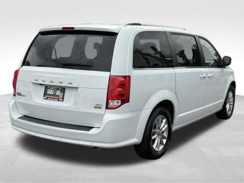 Used 2019 Dodge Grand Caravan SXT w/ Driver Convenience Group image 7