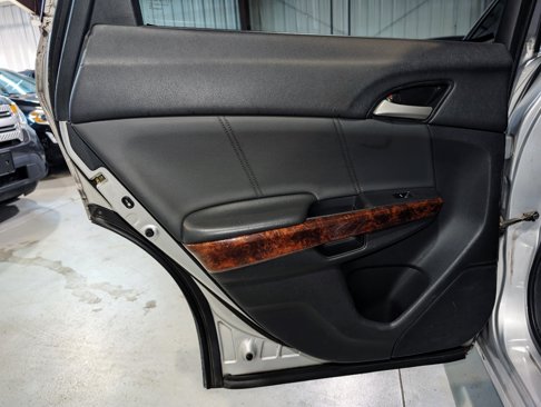 Used 2010 Honda Crosstour EX-L image 18